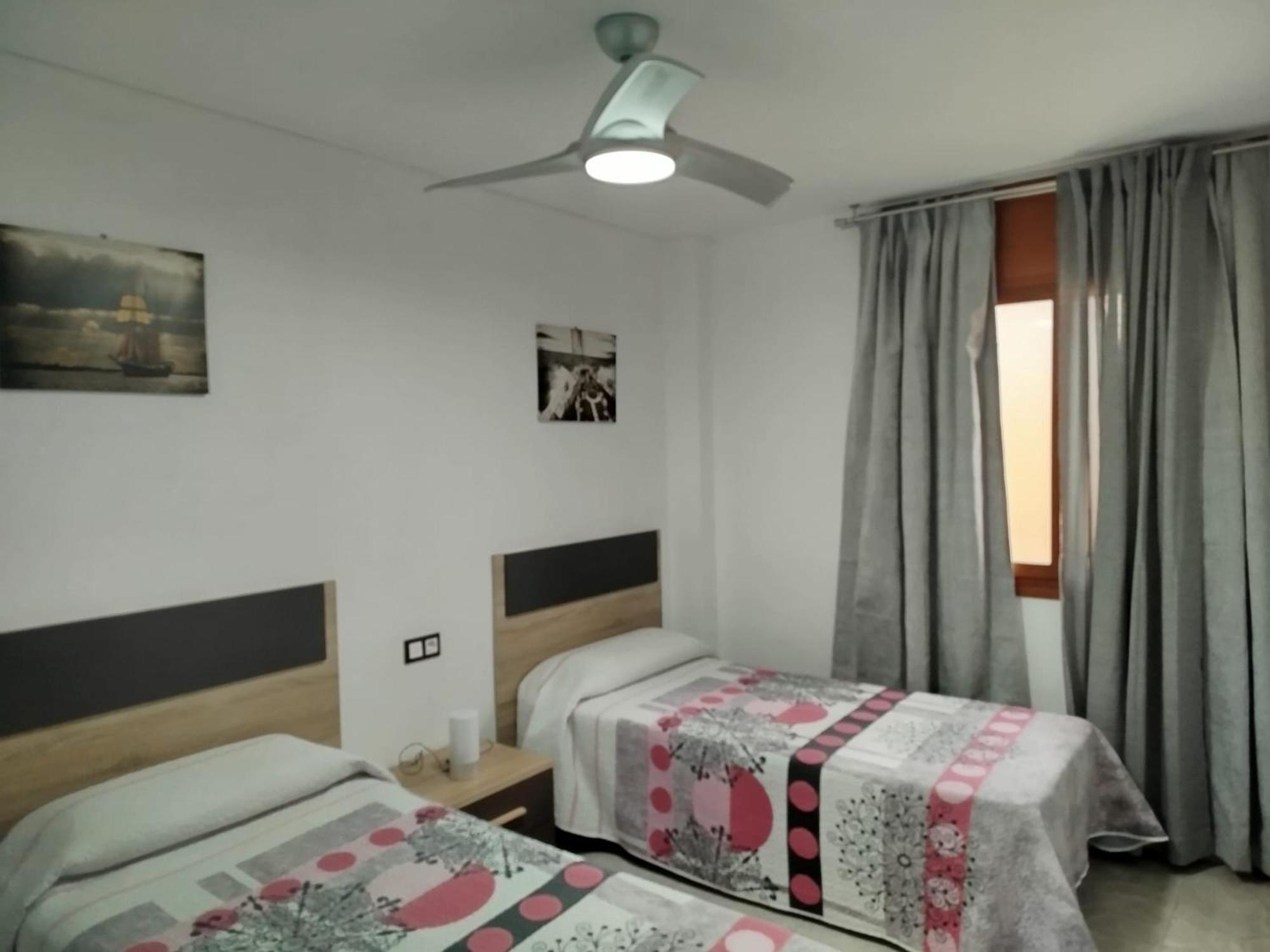 Apartamento Primera Linea De Mar En Ebrehogar L'Ampolla Bagian luar foto